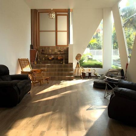 The Urban Getaway Villa Thiruvananthapuram Eksteriør bilde